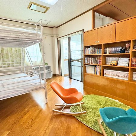 石垣島グループの宿 2216 にじいろ ユーグレナモール内 Ishigaki  Buitenkant foto